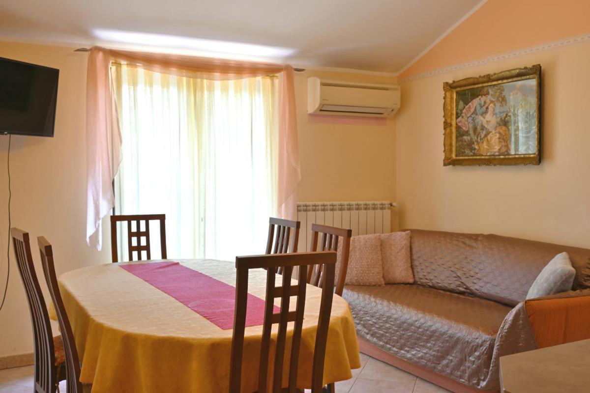 Apartments Ruza Umag Extérieur photo